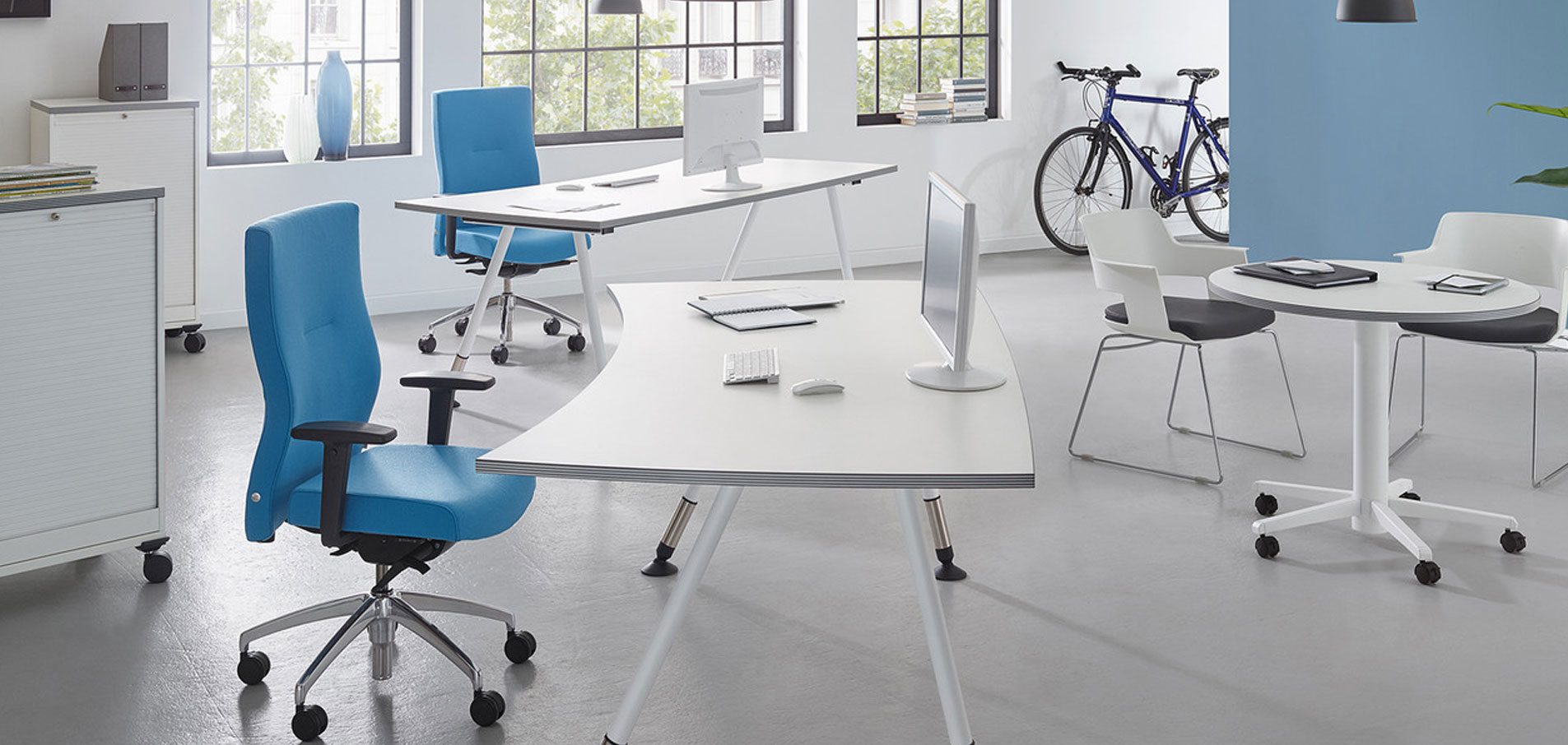 Büromöbel